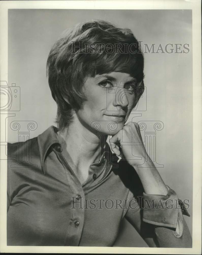 1974 Press Photo Portrait of actress Betty Beaird - Historic Images
