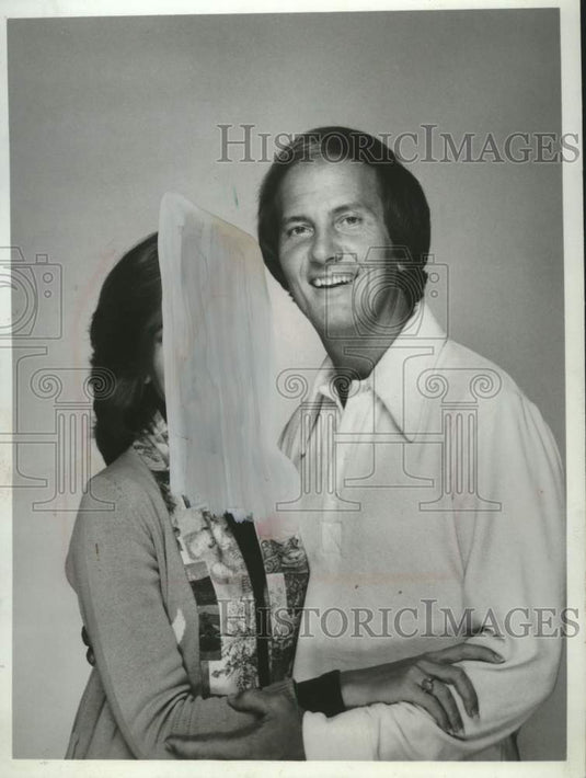 1978 Press Photo Actress Debby Boone & Actor Pat Boone in a family special - Historic Images