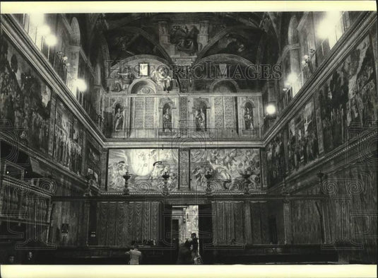 1985 Press Photo Interior view of Sistine Chapel, Vatican City, frescoes murals - Historic Images