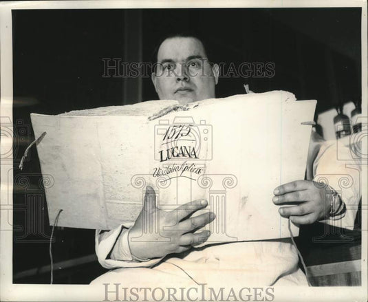 1963, Dom Mario Pinzuti, director, Institute for Restoration of Books - Historic Images