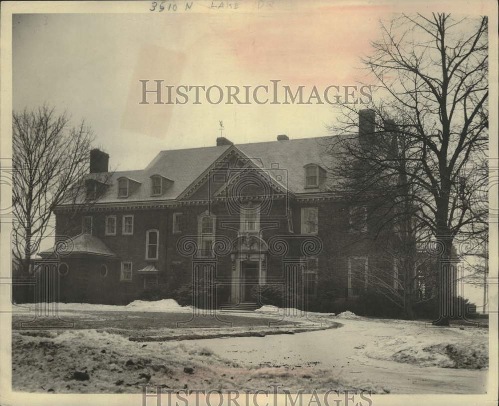 1952, Georgian style Vogel Mansion in Shorewood - mjc41354 - Historic Images