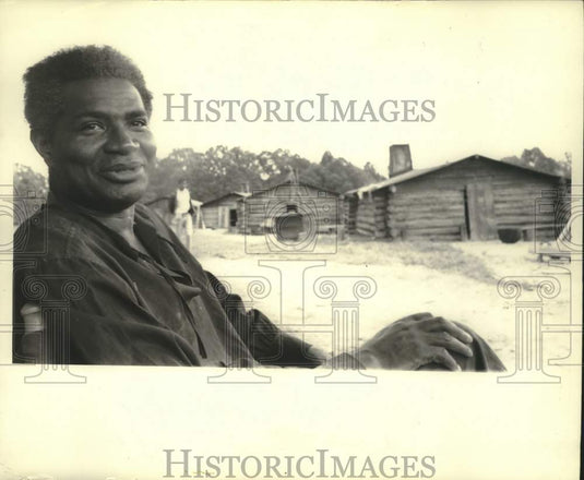 1969, Actor Ossie Davis on the set of the movie "Slaves" - mjc41399 - Historic Images