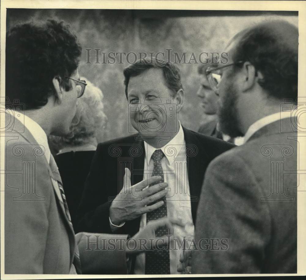 1988 Press Photo Gabriel Levy, Israel Economic Minister - mjc41647 - Historic Images