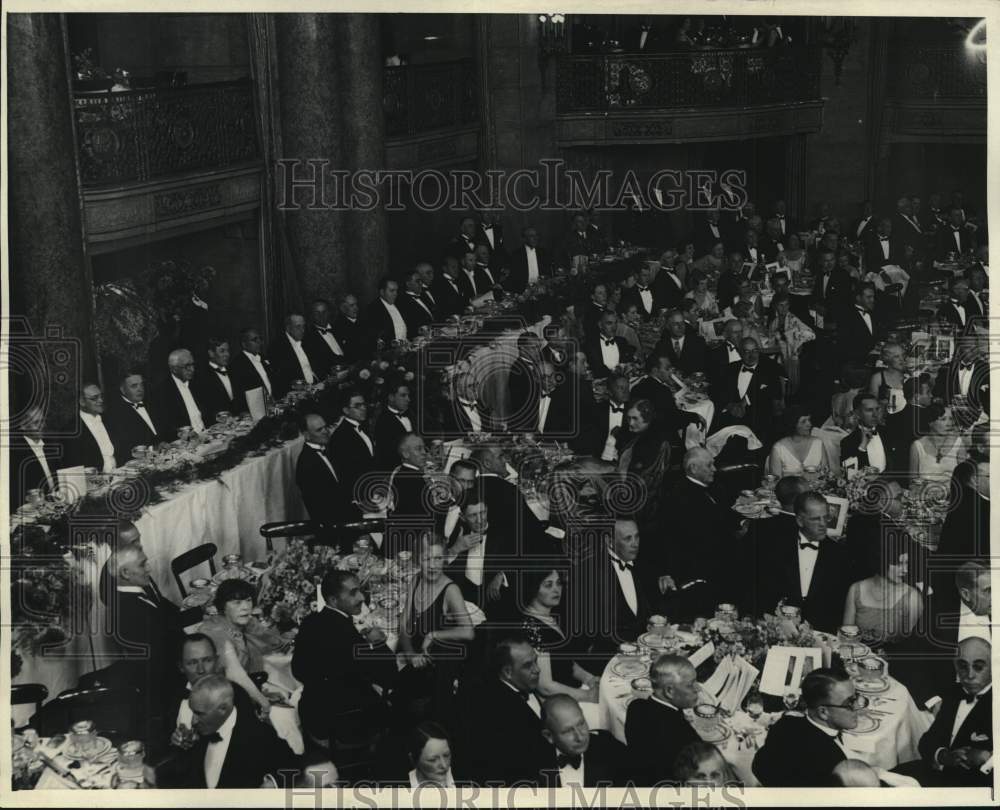 1930, Publisher William Randolph Hearst at Banquet in Los Angeles - Historic Images