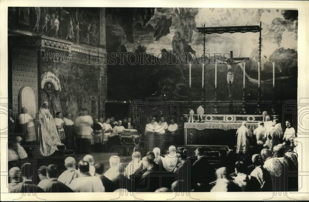 1938, Pope Pius XI at Celebration of 16th Anniversary of Ascension - Historic Images