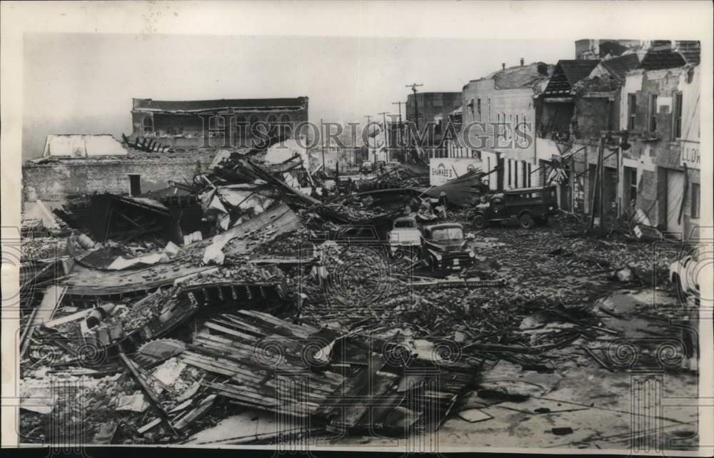 1953 Downtown Vicksburg, Mississippi Destroyed by Tornado - Historic Images