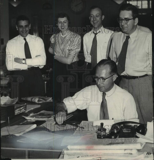 1953, Harvey Schwandner & other Milwaukee Journal Newspaper employees - Historic Images