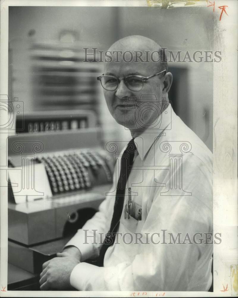 1957, Alvin Lagerstrom of The Milwaukee Journal Business Office - Historic Images