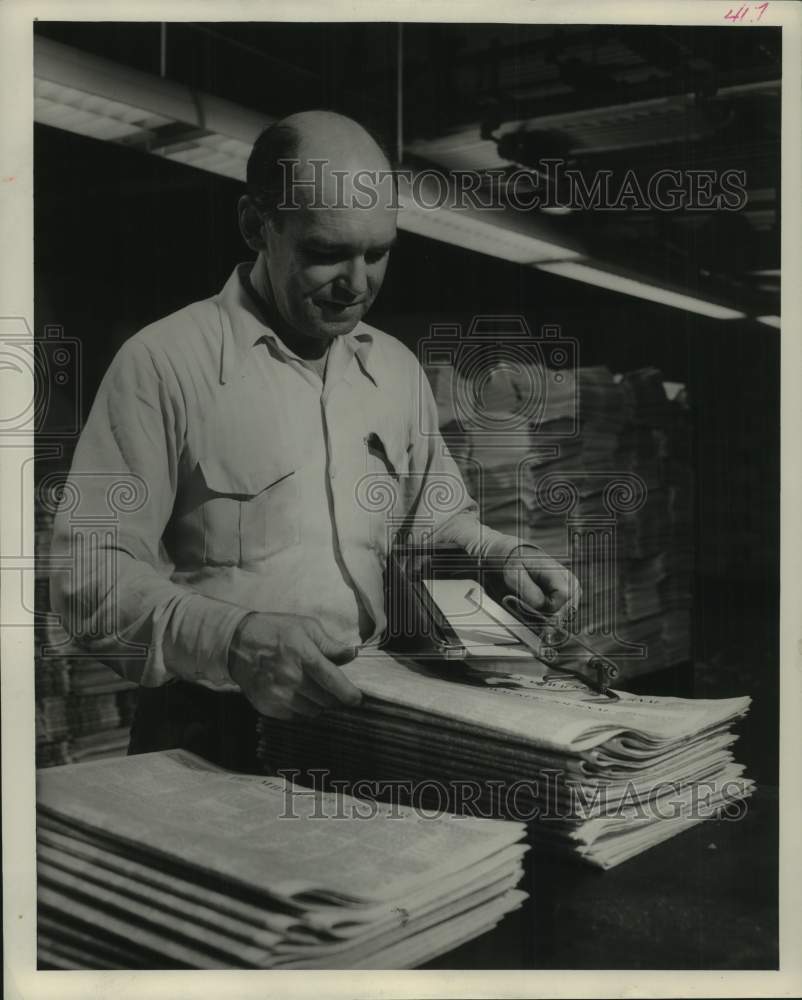 1953, Harry Mills of The Milwaukee Journal Mail Room Department - Historic Images