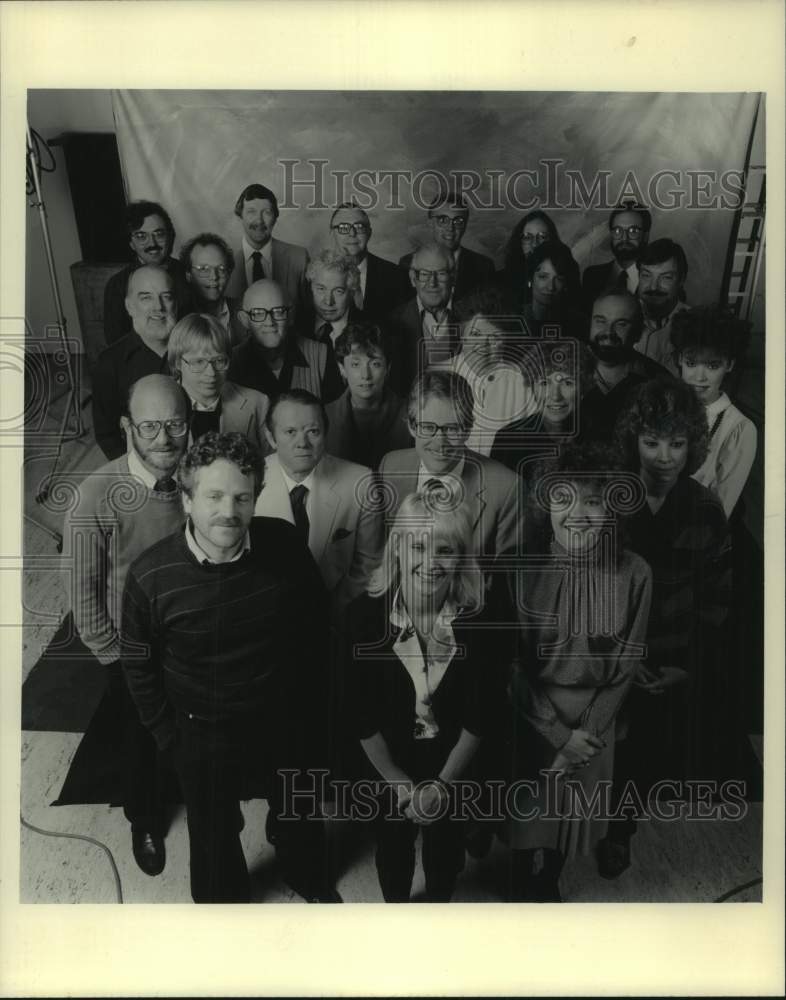 1985 Press Photo The Milwaukee Journal News Employees - mje00158 - Historic Images