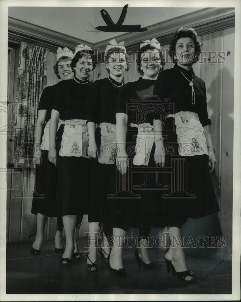 1957, Milwaukee Journal Office Staff Waitress at Party For Newspaper - Historic Images