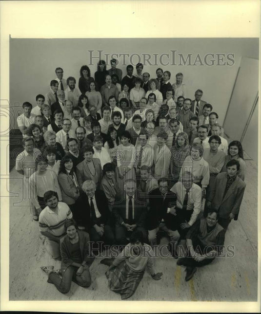 1987 Press Photo Milwaukee Journal Sentinel News Department Staff - mje00263 - Historic Images
