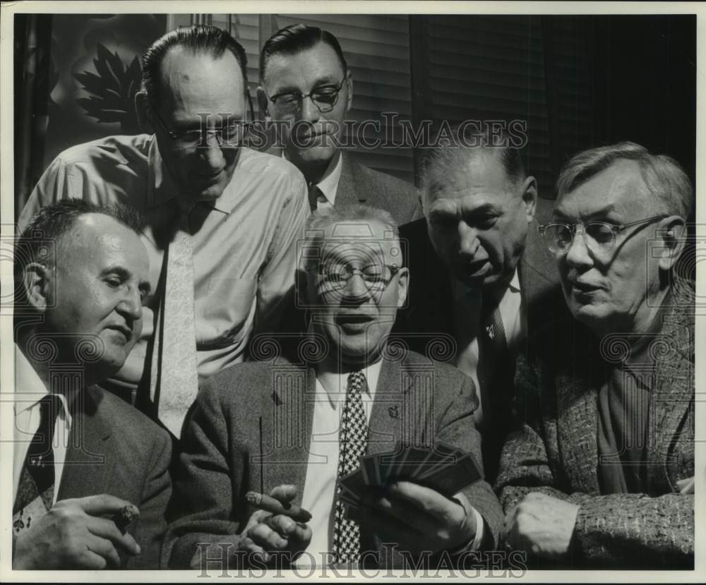 1958 Milwaukee Journal employees at C. Muehlbauer retirement party-Historic Images