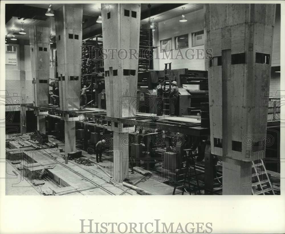 1961, The Milwaukee Journal Press Room - mje00448 - Historic Images