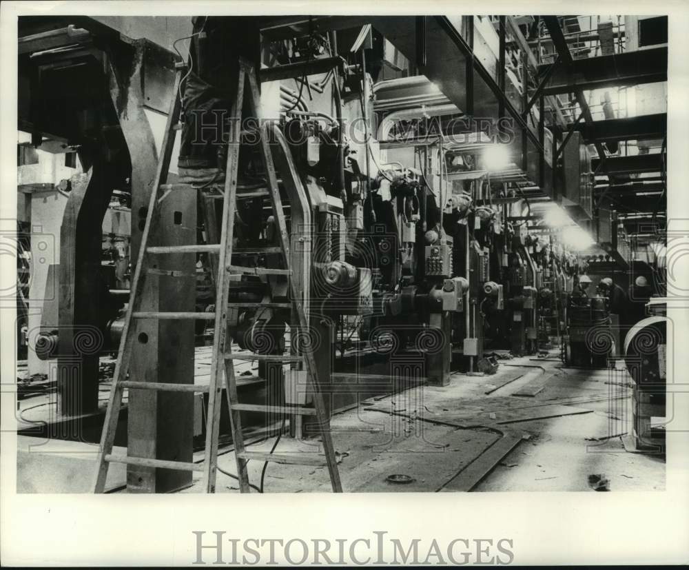 1961, New Presses at The Milwaukee Journal Press Room - mje00456 - Historic Images