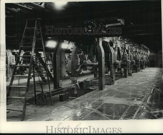 1962, The Milwaukee Journal Press Room - mje00531 - Historic Images