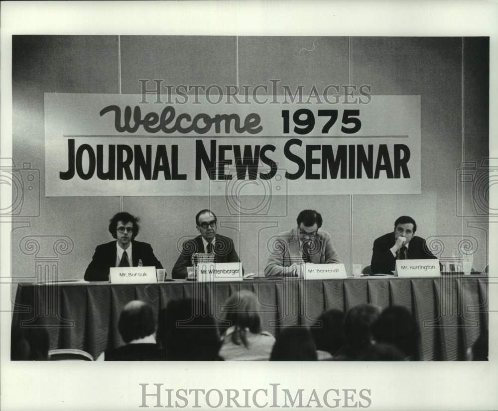 1975 Attendees at The Milwaukee Journal News Seminar - Historic Images