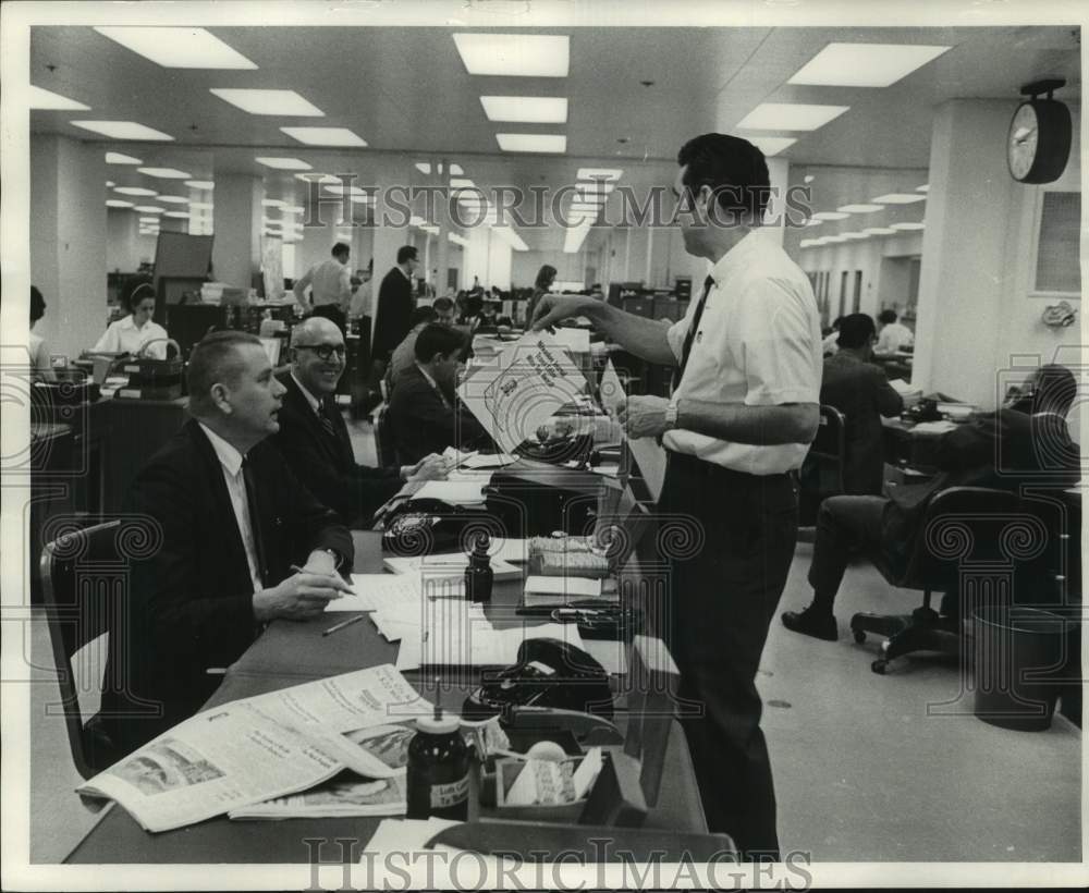 1969, The Milwaukee Journal Advertising Department - mje00711 - Historic Images