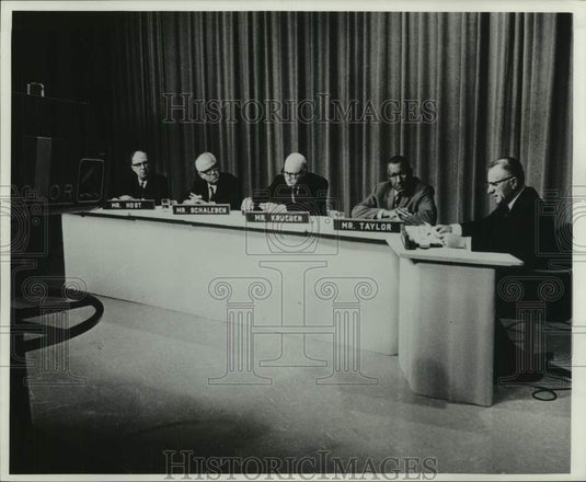 1972, Arville Schaleben, Journal Executive - mje00723 - Historic Images
