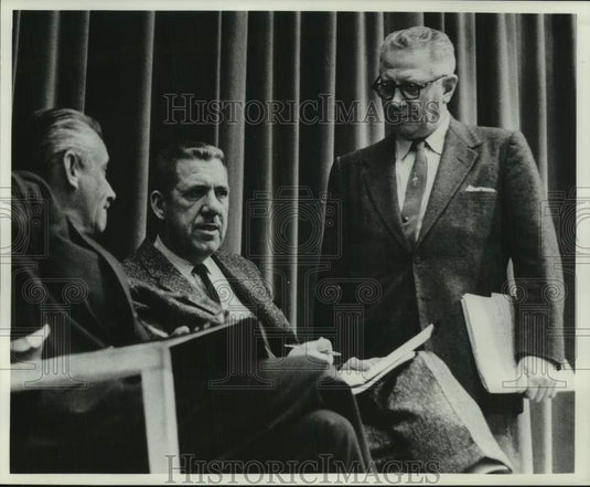 1972, Arville Schaleben, Journal Executive - mje00726 - Historic Images