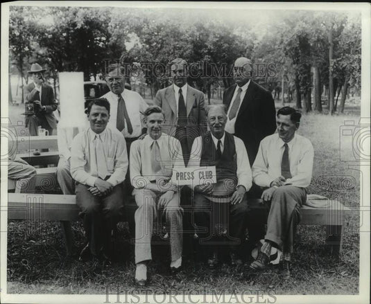 1972, Arville Schaleben, Journal Executive - mje00728 - Historic Images