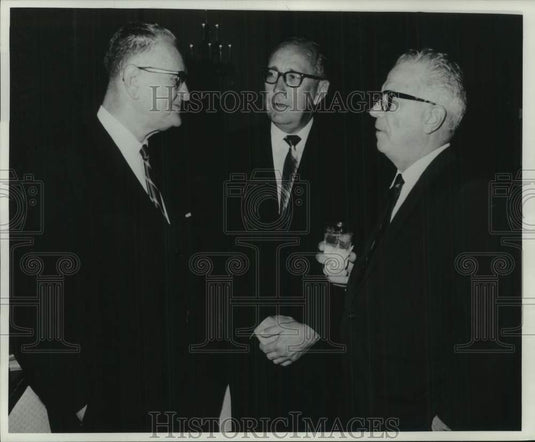 1972, Arville Schaleben, Journal Executive - mje00735 - Historic Images