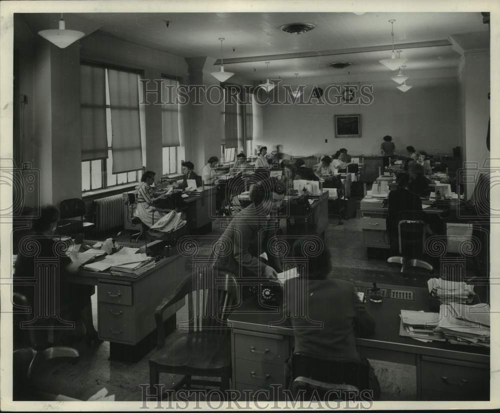1952, The Milwaukee Journal Classified Advertising Department - Historic Images