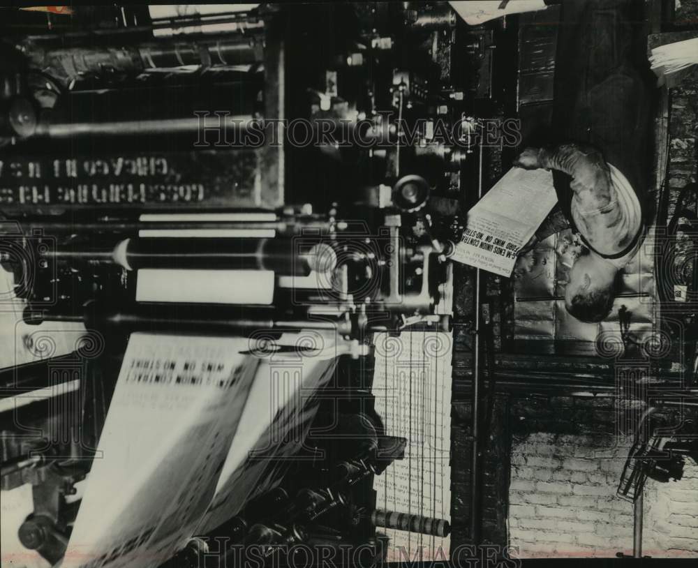 1949, Milwaukee Sentinel Newspaper Press Room - mje01206 - Historic Images