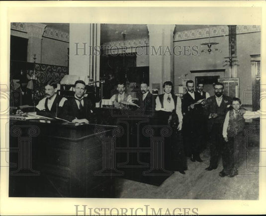 1987 Press Photo Historic Photo of Milwaukee Sentinel Employees - mje01225 - Historic Images