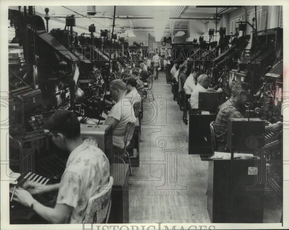 1975, Employees in Milwaukee Journal Composing Room - mje01303 - Historic Images