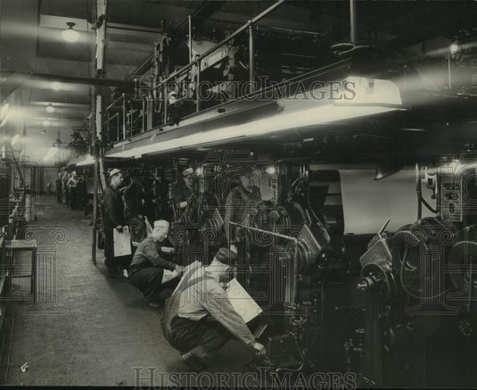 1946, Milwaukee Journal Press room Workers at Print press, Wisconsin - Historic Images