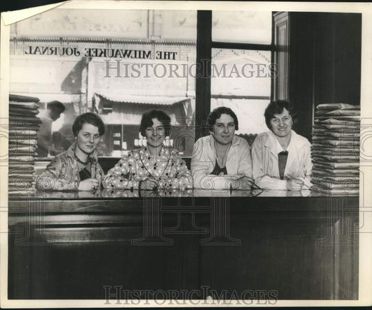 1955 Press Photo The Milwaukee Journal Lobby Department Staff - Historic Images