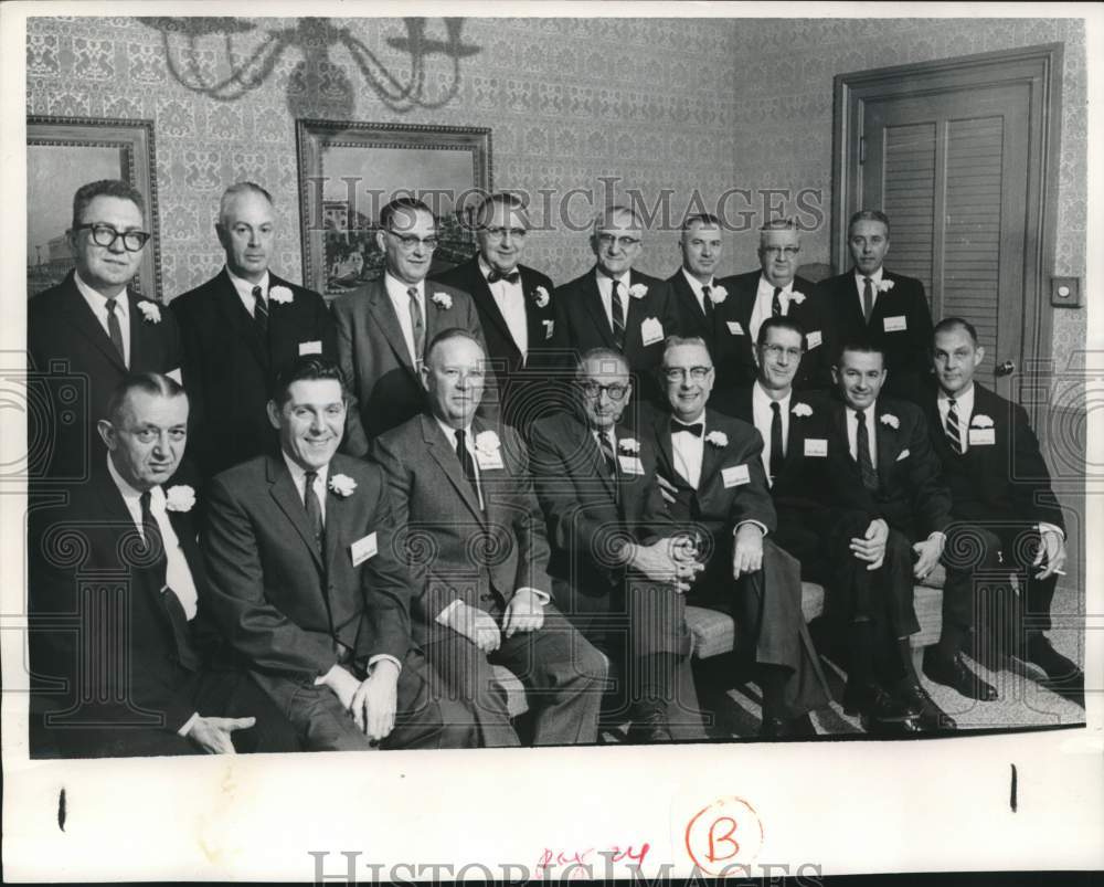 1965, Milwaukee Journal 25 Year Club Employe Members - mje01727 - Historic Images