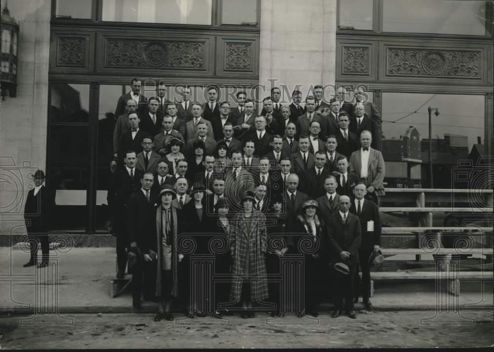 1929, The Milwaukee Journal Third Floor Employees - mje01739 - Historic Images