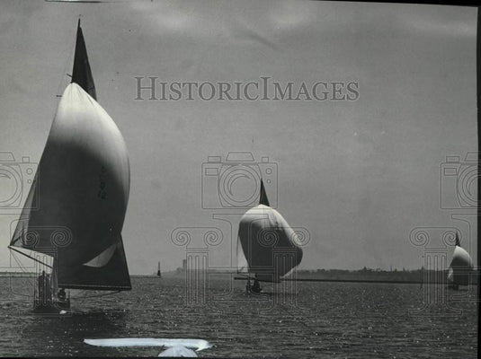 1941 Sailing yachts with spinnackers, The Journal's regatta race, WI - Historic Images