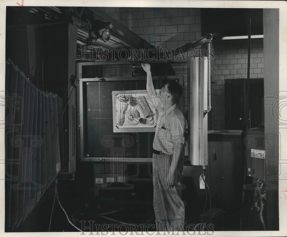 1951, The Milwaukee Journal Camera/Platemaking Department - mje01765 - Historic Images
