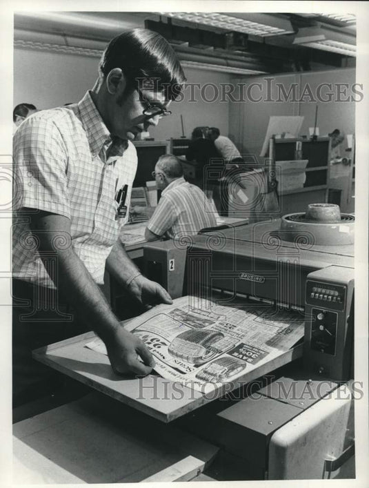 1975, The Milwaukee Journal Operations of Composing Room Department - Historic Images