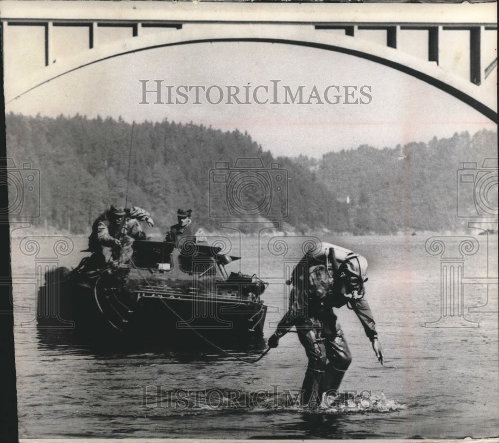 1966 Press Photo Warsaw pact troops on training maneuvers in Czechoslovakia-Historic Images