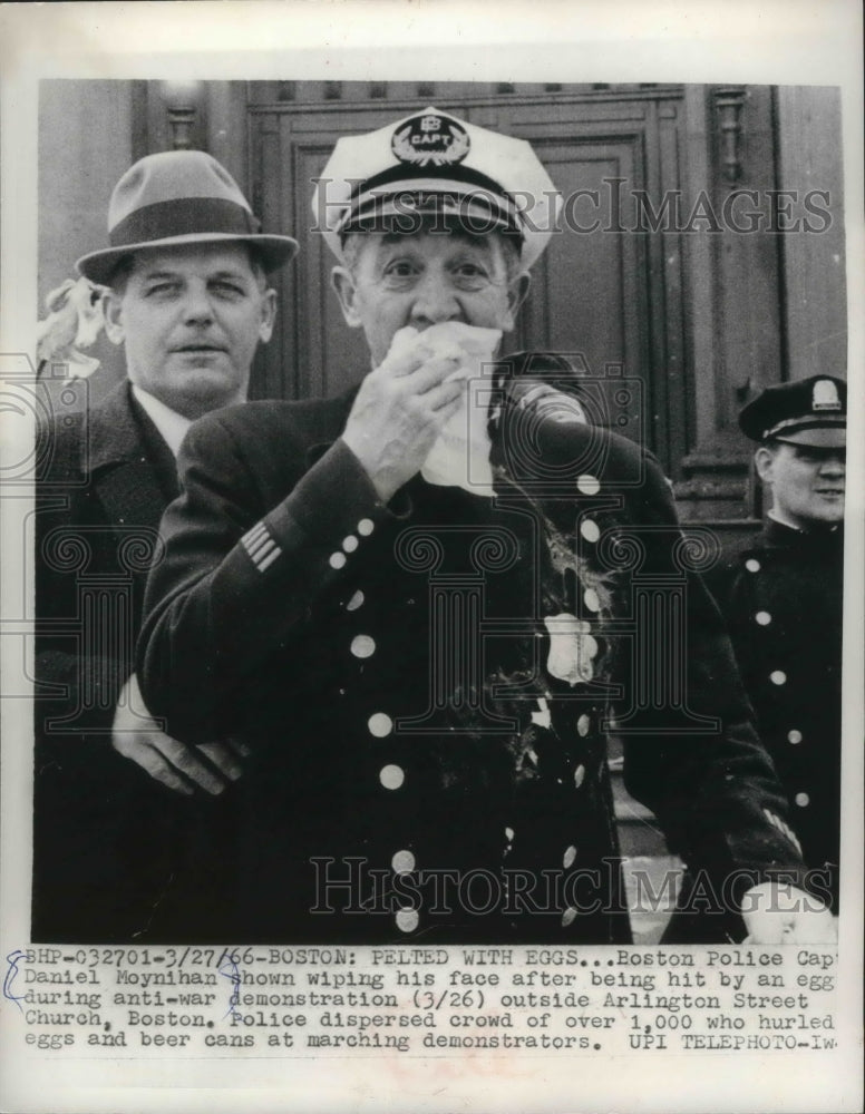 1966 Press Photo Vietnam War - Daniel Moynihan, Boston Police After Protest - Historic Images