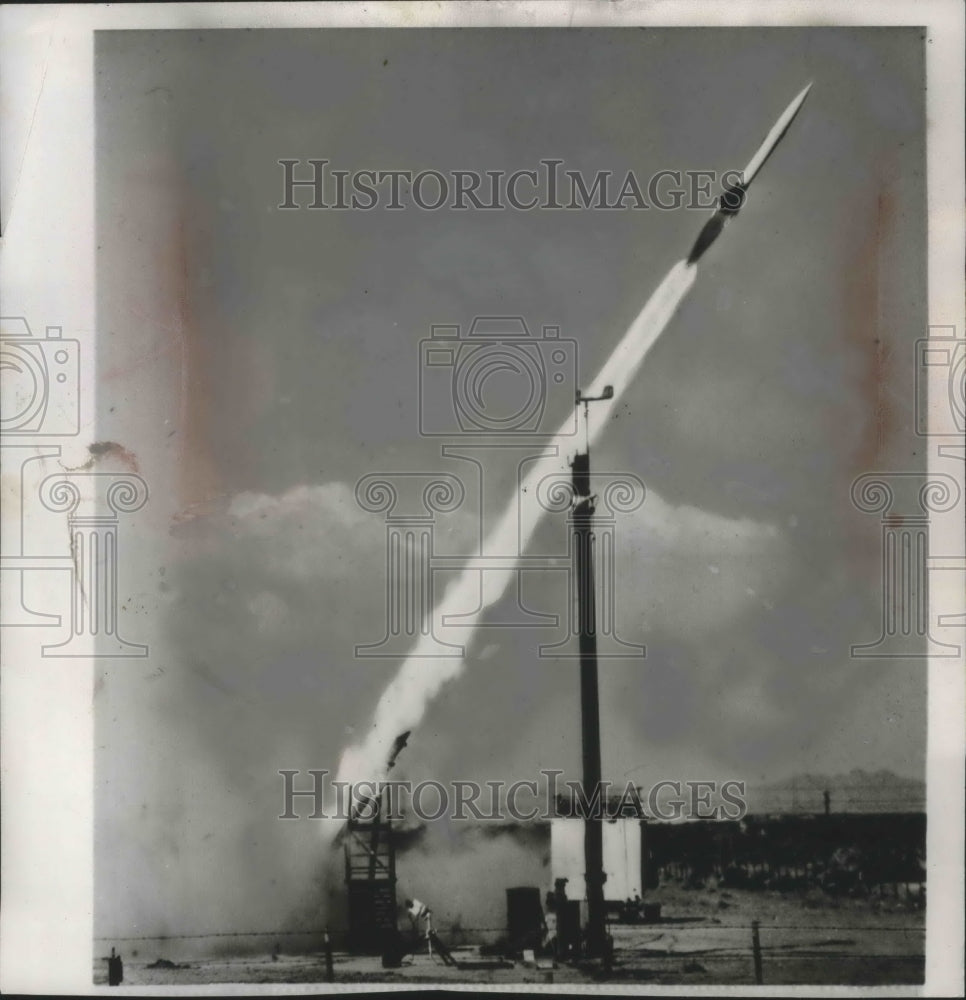 1956 Press Photo &quot;Little&quot; John missile demonstration at White Sands, New Mexico-Historic Images