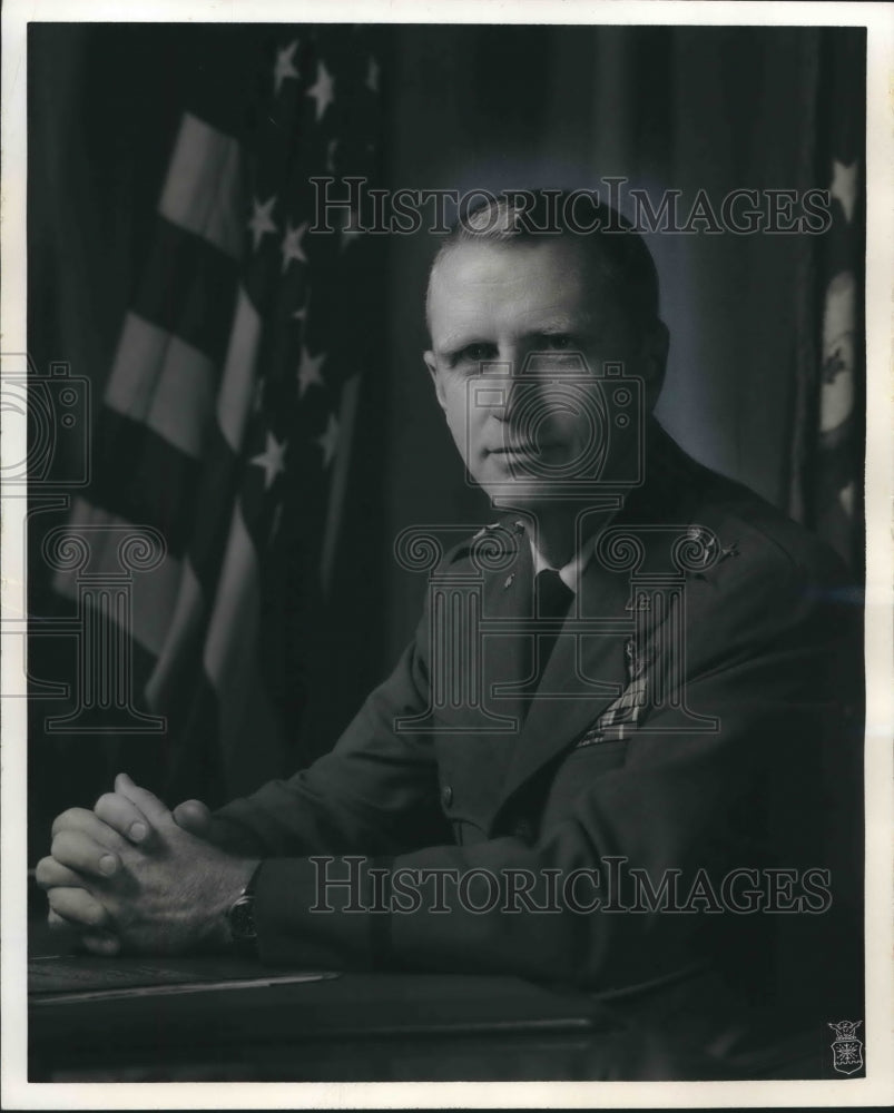1965 Press Photo Air Force Major General Francis C. Gideon, Milwaukee - Historic Images