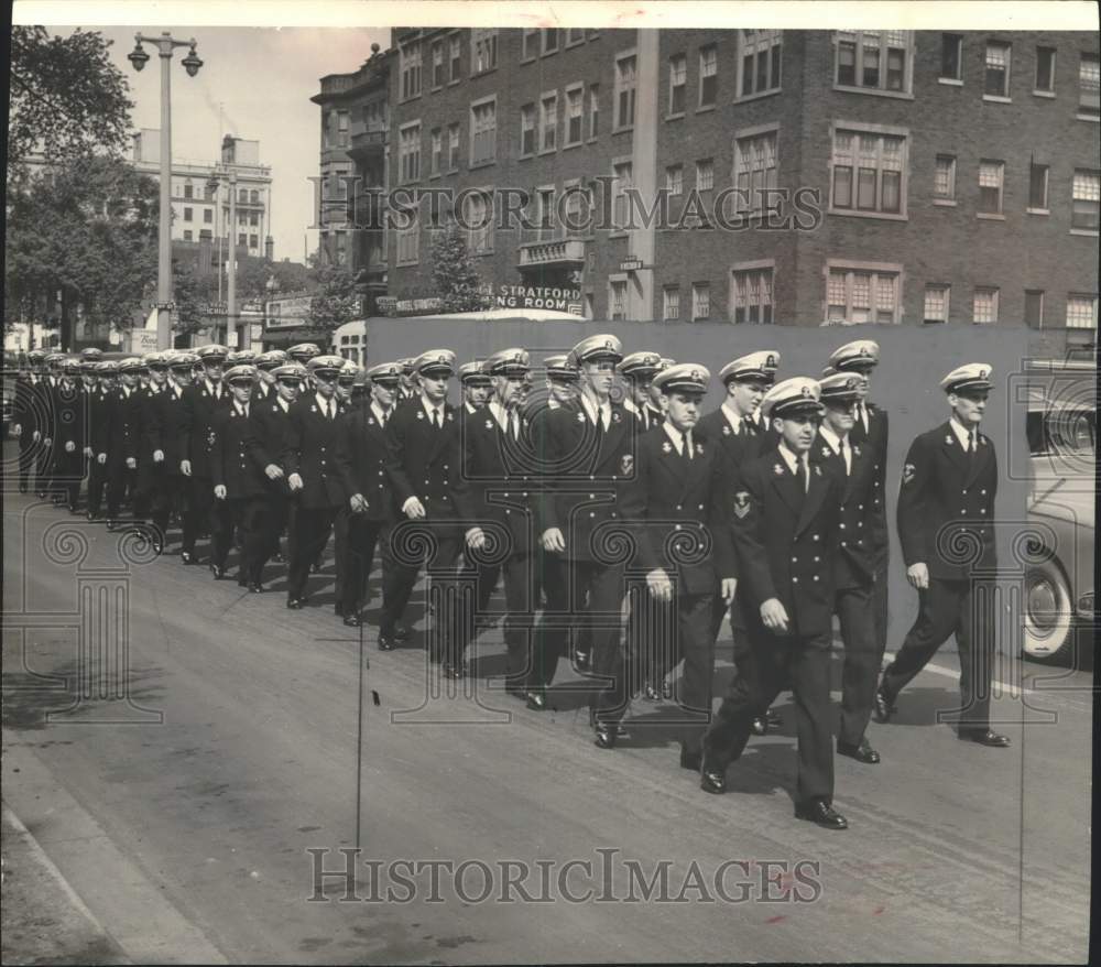 1952 Marquette University ROTC Naval Reserve Officers parade - Historic Images