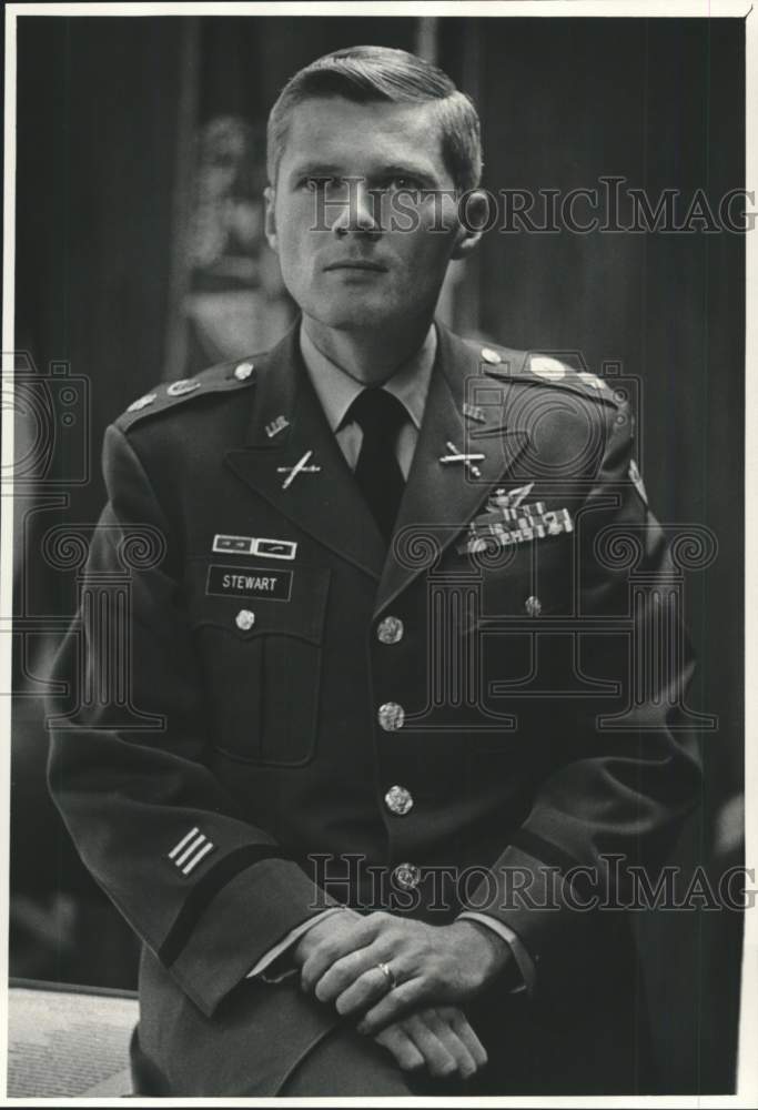 1974 Press Photo Lieutenant Colonel John P. Stewart, United States Army - Historic Images