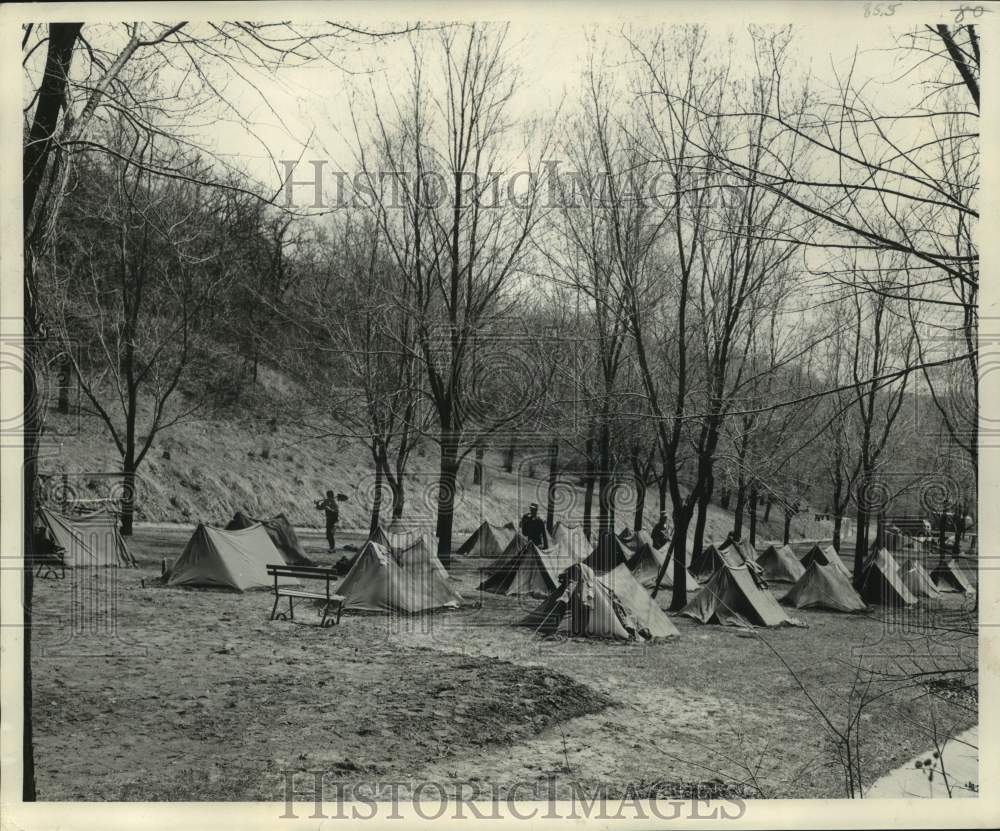 1952 Engineer battalion working on Council Bluffs flood made camp - Historic Images