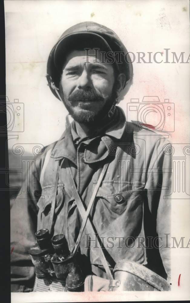 1951 Press Photo Marine Sergeant Roy R. Luige Returns to Patrol in Korea - Historic Images