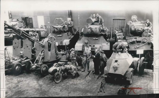 1952 Press Photo Captured Russian equipment, Army ordinance center in Aberdeen- Historic Images
