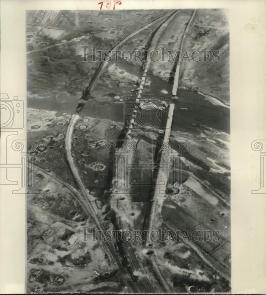 1953 Press Photo Destroyed Bridges Near Sinp&#39;o North Korean Bombed By Navy - Historic Images