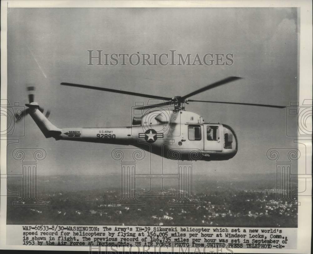 1954 US Army&#39;s XH-39 Sikorski helicopter sets speed record - Historic Images