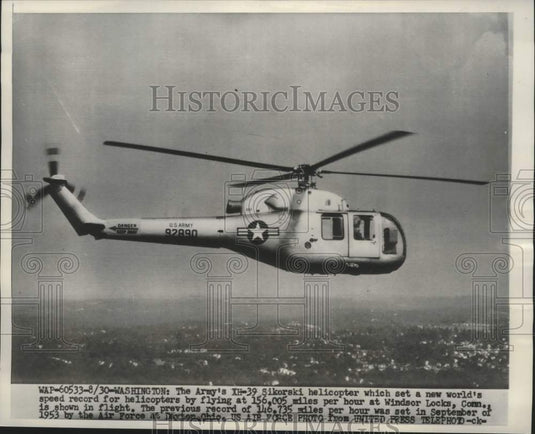 1954 US Army's XH-39 Sikorski helicopter sets speed record - Historic Images