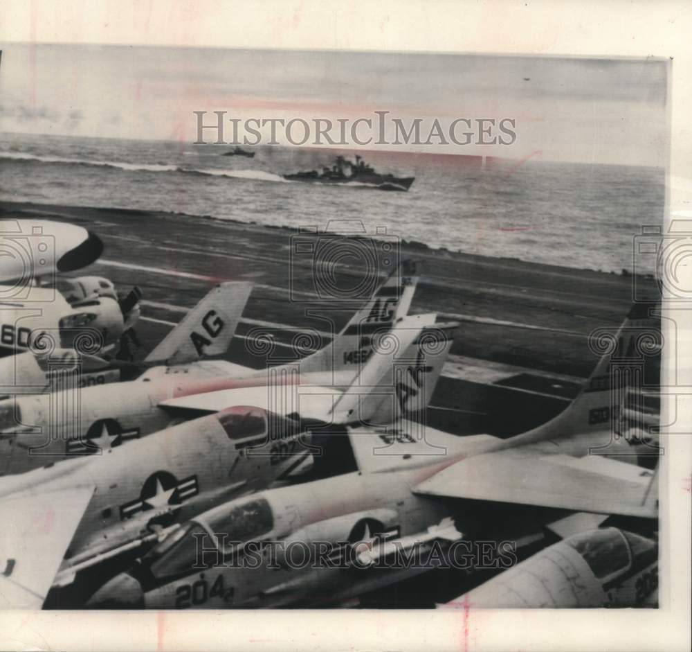 1964 Press Photo Two Soviet Destroyer ships, NATO exercise, north Atlantic ocean - Historic Images